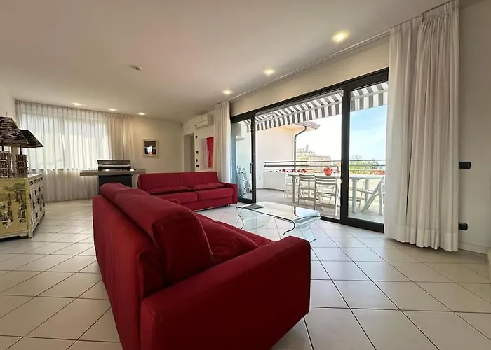 Luxury Pentohuse Near The * Marina di Pietrasanta