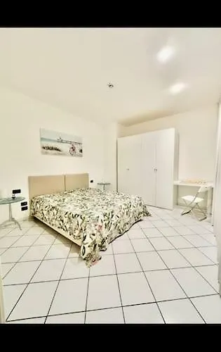 Luxury Pentohuse Near The Διαμέρισμα Marina di Pietrasanta