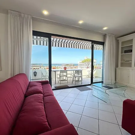 Luxury Pentohuse Near The Marina di Pietrasanta