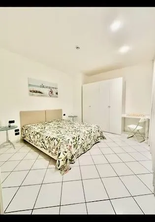Luxury Pentohuse Near The Apartment Marina di Pietrasanta