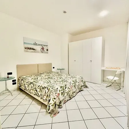 Luxury Pentohuse Near The * Marina di Pietrasanta