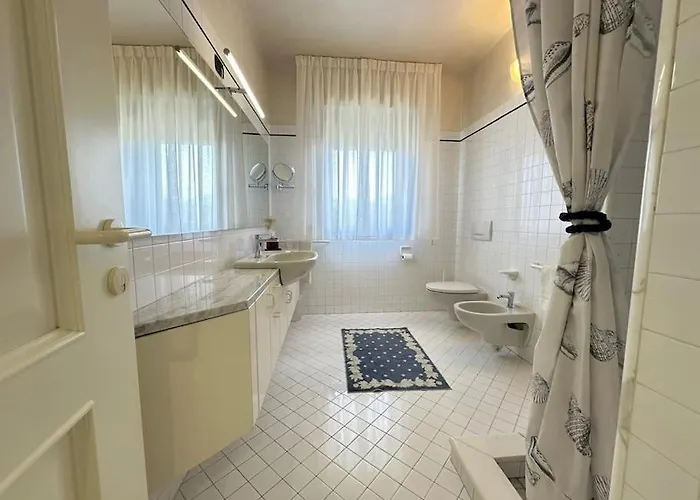 Luxury Pentohuse Near The Апартаменты Марина-ди-Пьетрасанта